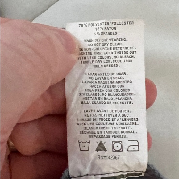 Jaanuu Gray Gold Zip Scrub Top Size XS - Picture 12 of 12